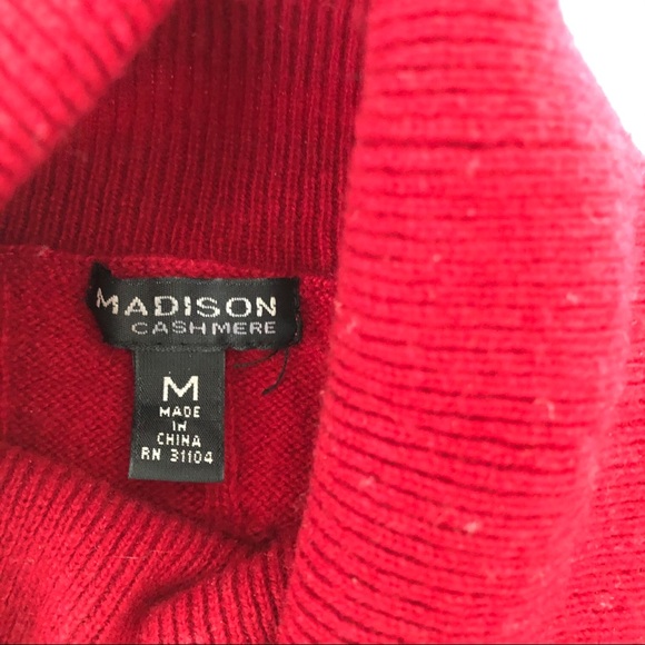 2 of the  💯 cashmere turtleneck sweater bundles - Picture 4 of 11